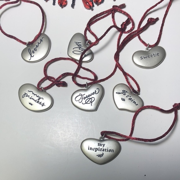 Hallmark Keepsake Christmas 2005 Words of Love Pouch - Picture 3 of 4